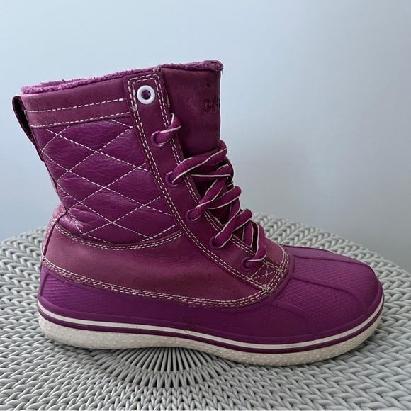 Crocs Lilac Lace Up Waterproof Boots Size 6 - Picture 3 of 7